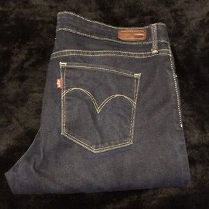 Women’s jeans